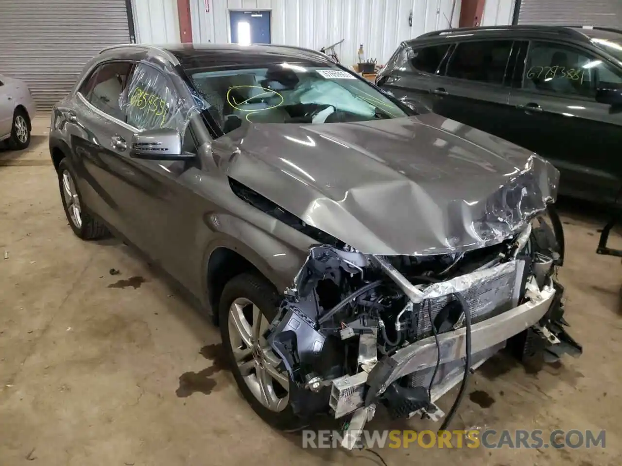 1 Photograph of a damaged car WDCTG4GB0KJ610608 MERCEDES-BENZ GLA-CLASS 2019