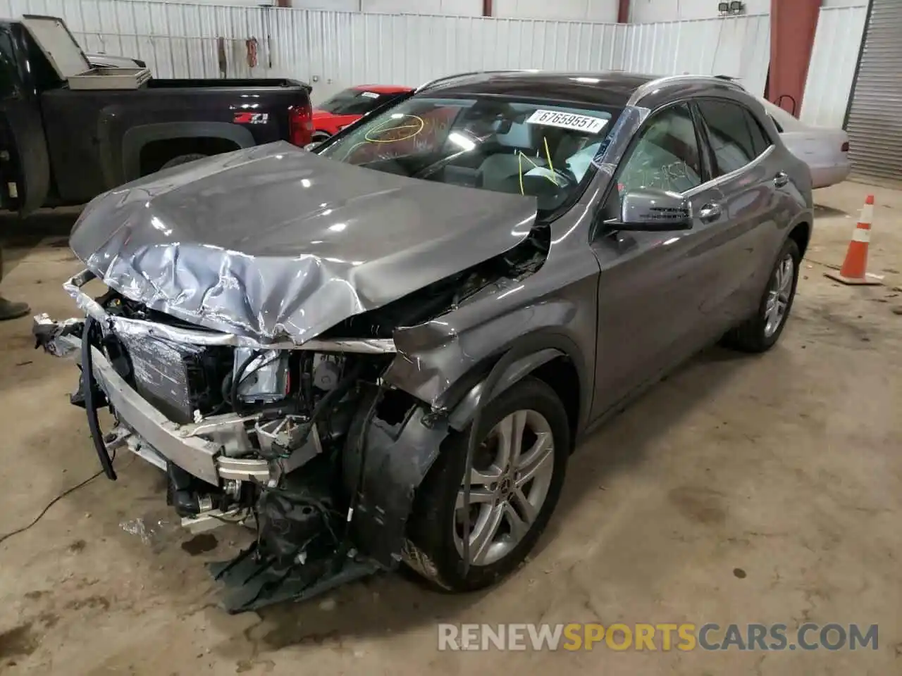 2 Photograph of a damaged car WDCTG4GB0KJ610608 MERCEDES-BENZ GLA-CLASS 2019