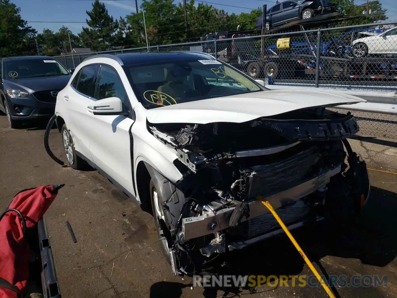 1 Photograph of a damaged car WDCTG4GB1KJ551648 MERCEDES-BENZ GLA-CLASS 2019