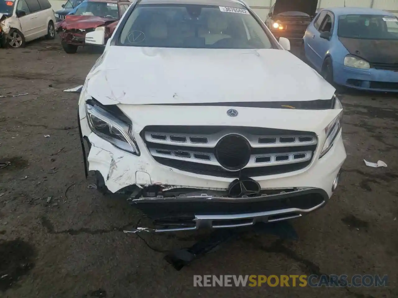 9 Photograph of a damaged car WDCTG4GB1KJ551780 MERCEDES-BENZ GLA-CLASS 2019