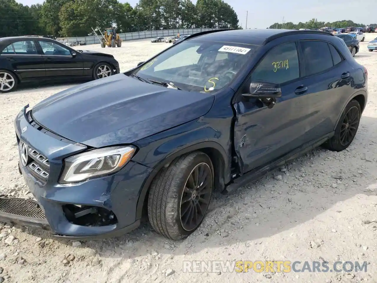 2 Photograph of a damaged car WDCTG4GB2KJ609332 MERCEDES-BENZ GLA-CLASS 2019