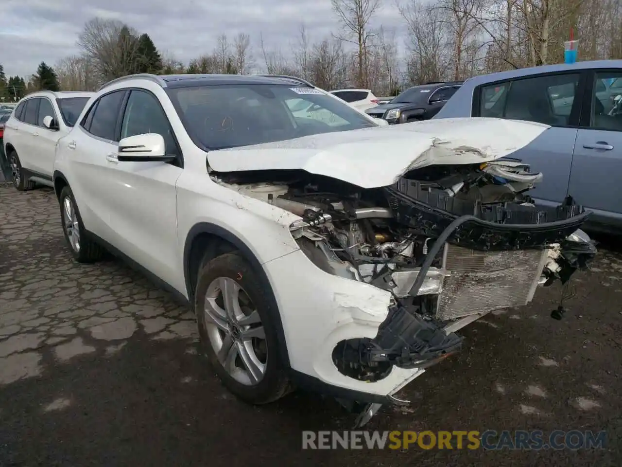 1 Photograph of a damaged car WDCTG4GB2KJ617978 MERCEDES-BENZ GLA-CLASS 2019