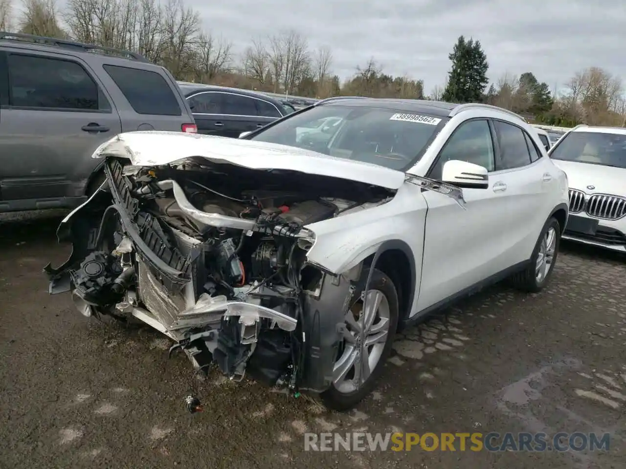 2 Photograph of a damaged car WDCTG4GB2KJ617978 MERCEDES-BENZ GLA-CLASS 2019