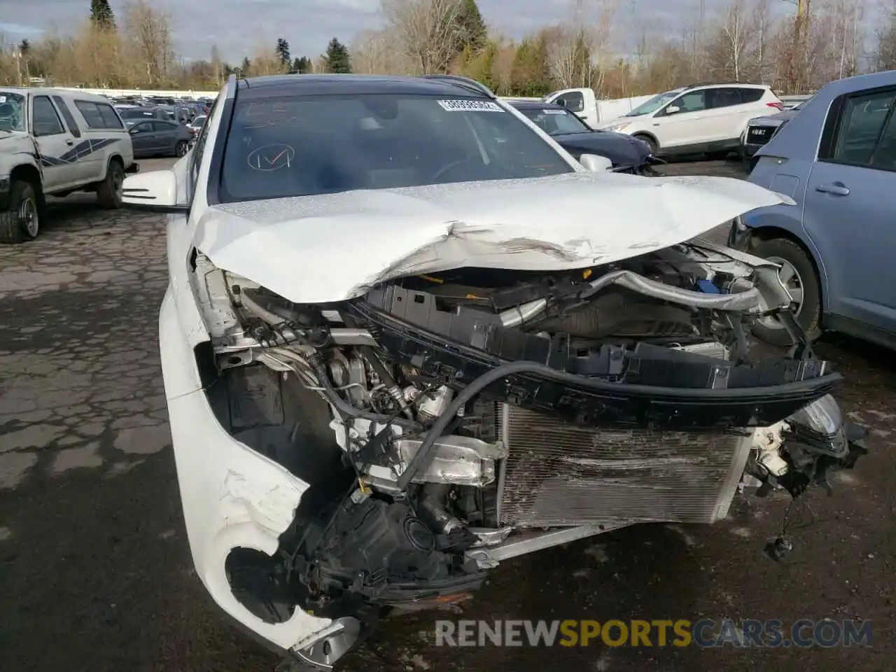 9 Photograph of a damaged car WDCTG4GB2KJ617978 MERCEDES-BENZ GLA-CLASS 2019