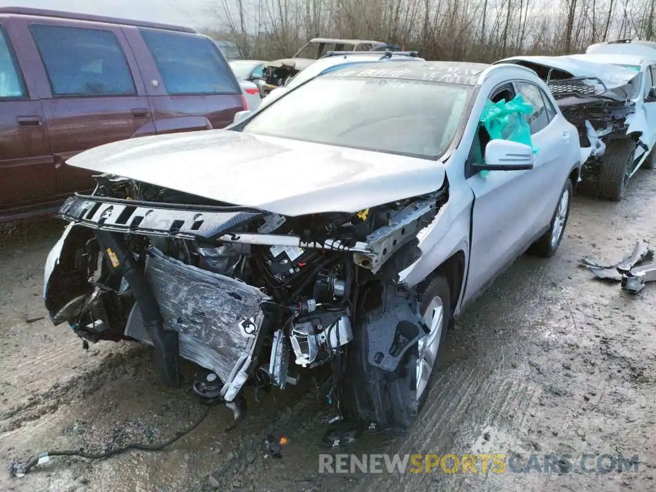 2 Photograph of a damaged car WDCTG4GB2KU015242 MERCEDES-BENZ GLA-CLASS 2019