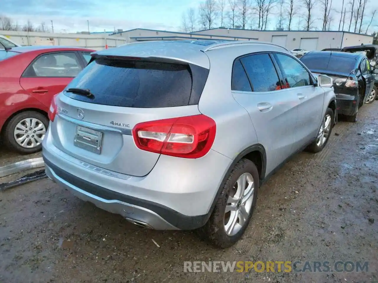 4 Photograph of a damaged car WDCTG4GB2KU015242 MERCEDES-BENZ GLA-CLASS 2019