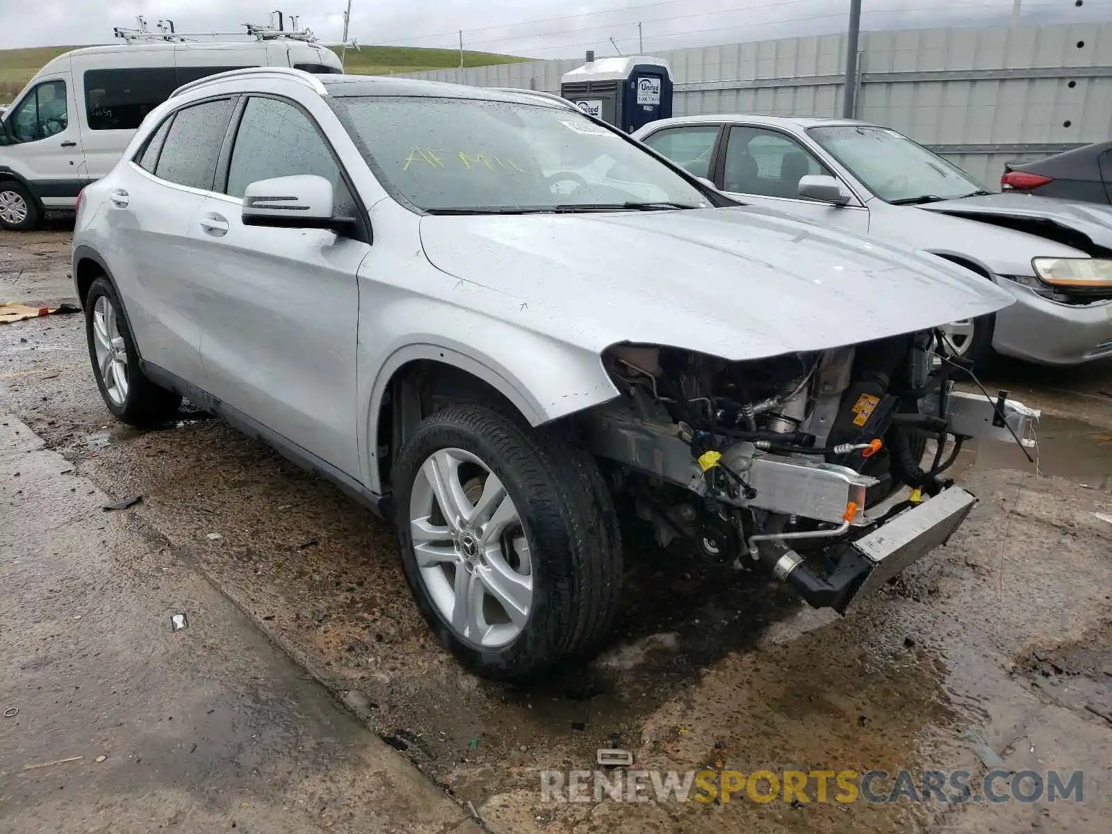 1 Photograph of a damaged car WDCTG4GB3KJ581413 MERCEDES-BENZ GLA-CLASS 2019