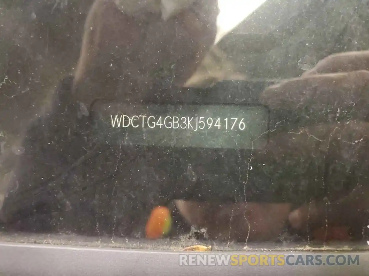 12 Photograph of a damaged car WDCTG4GB3KJ594176 MERCEDES-BENZ GLA-CLASS 2019