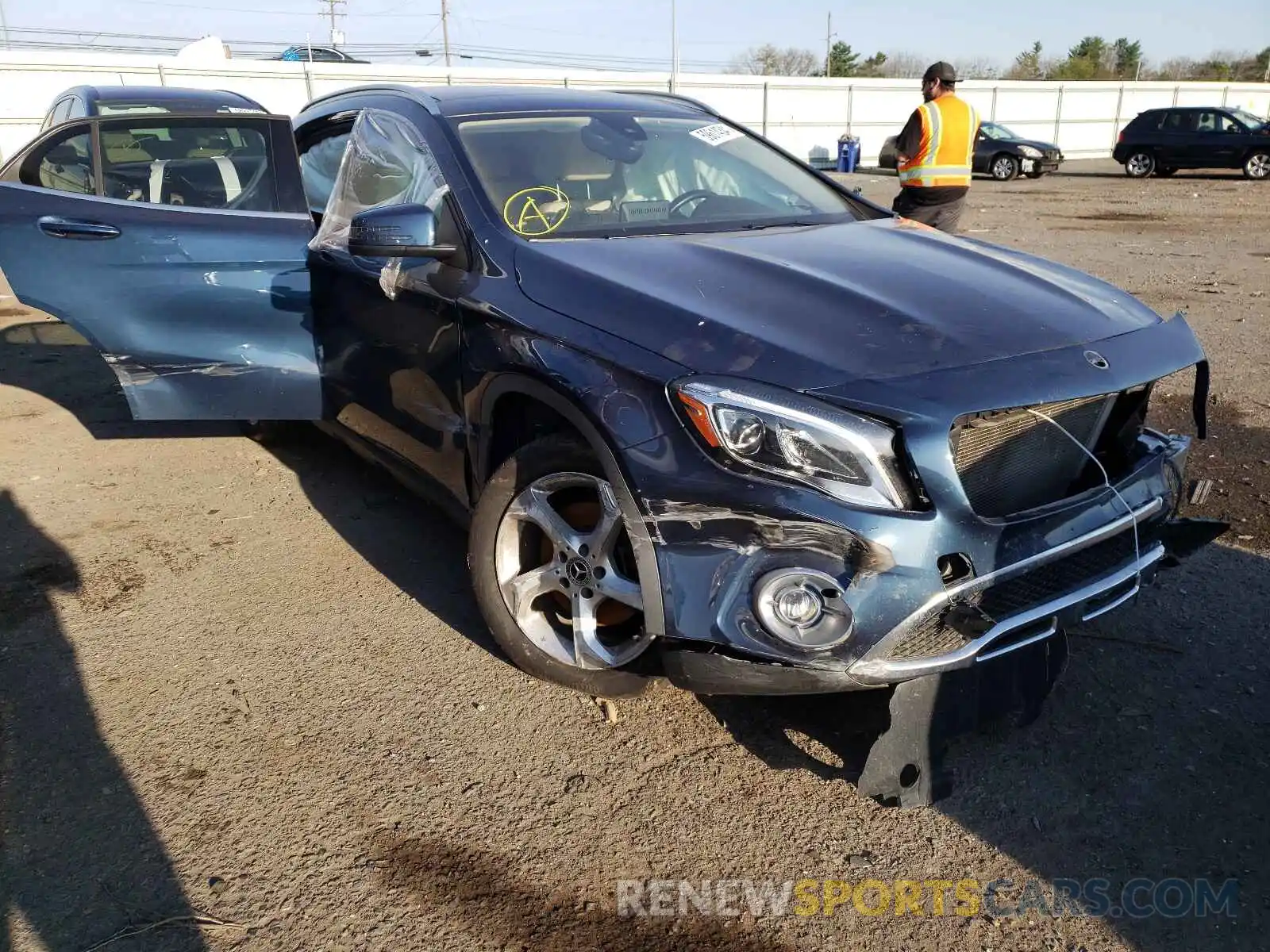 1 Photograph of a damaged car WDCTG4GB3KJ596784 MERCEDES-BENZ GLA-CLASS 2019