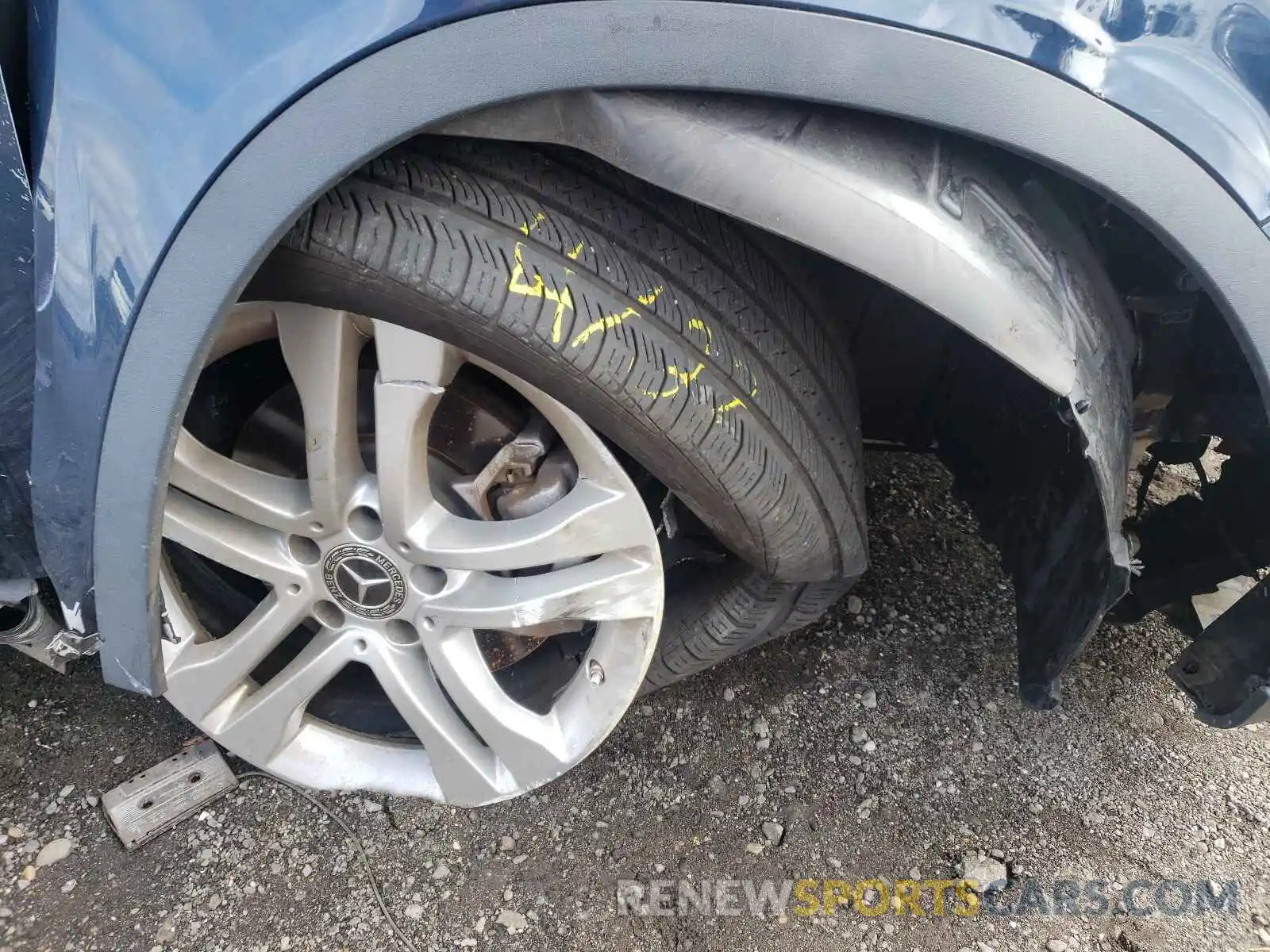 9 Photograph of a damaged car WDCTG4GB3KJ620615 MERCEDES-BENZ GLA-CLASS 2019