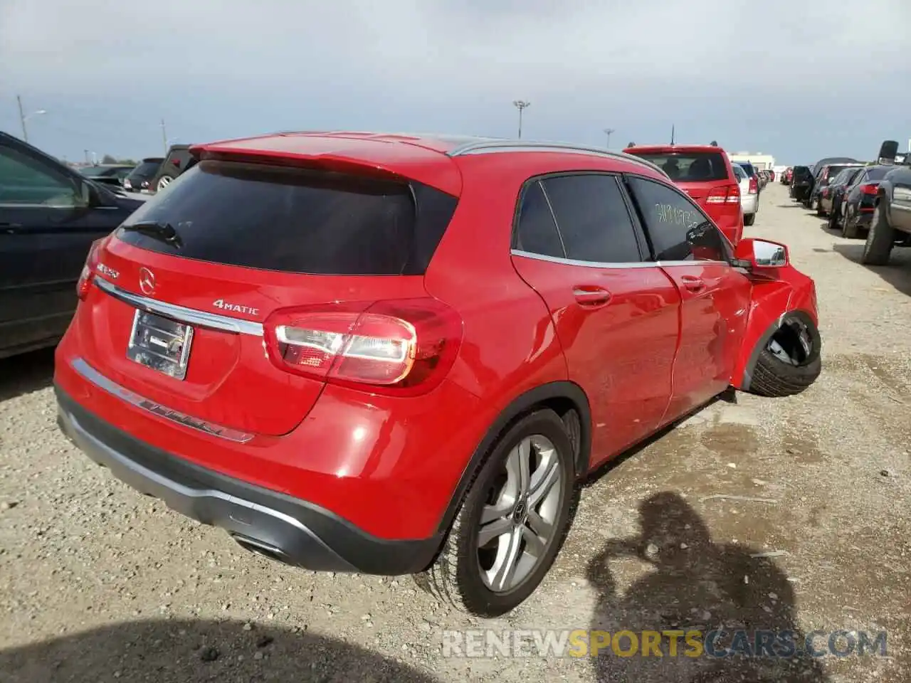 4 Photograph of a damaged car WDCTG4GB3KU001981 MERCEDES-BENZ GLA-CLASS 2019