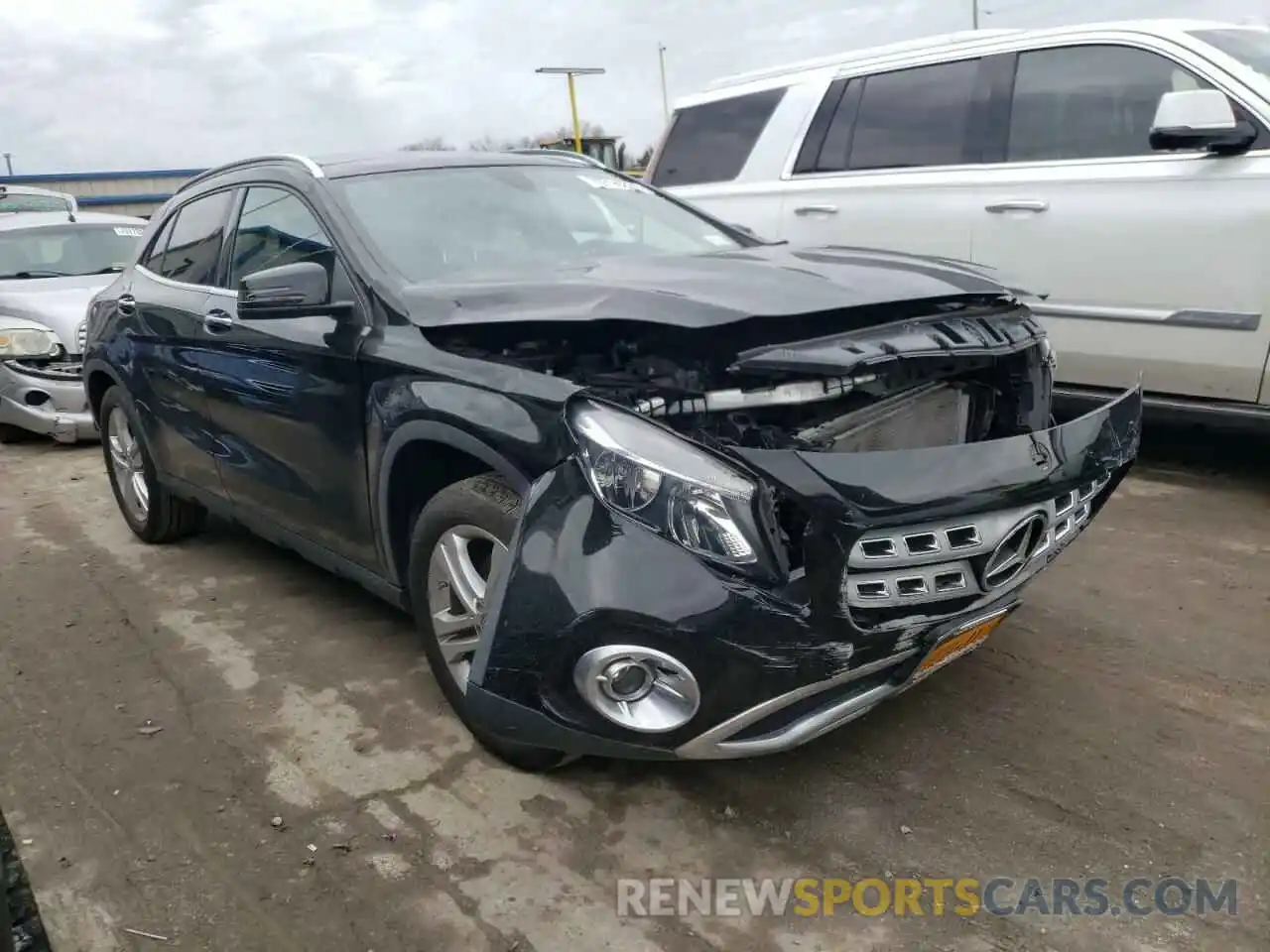 1 Photograph of a damaged car WDCTG4GB4KJ536416 MERCEDES-BENZ GLA-CLASS 2019