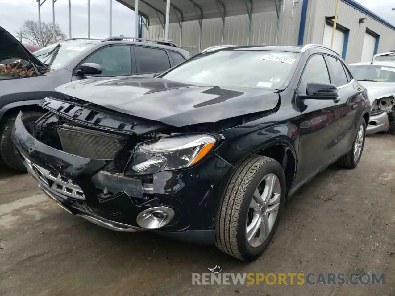 2 Photograph of a damaged car WDCTG4GB4KJ536416 MERCEDES-BENZ GLA-CLASS 2019