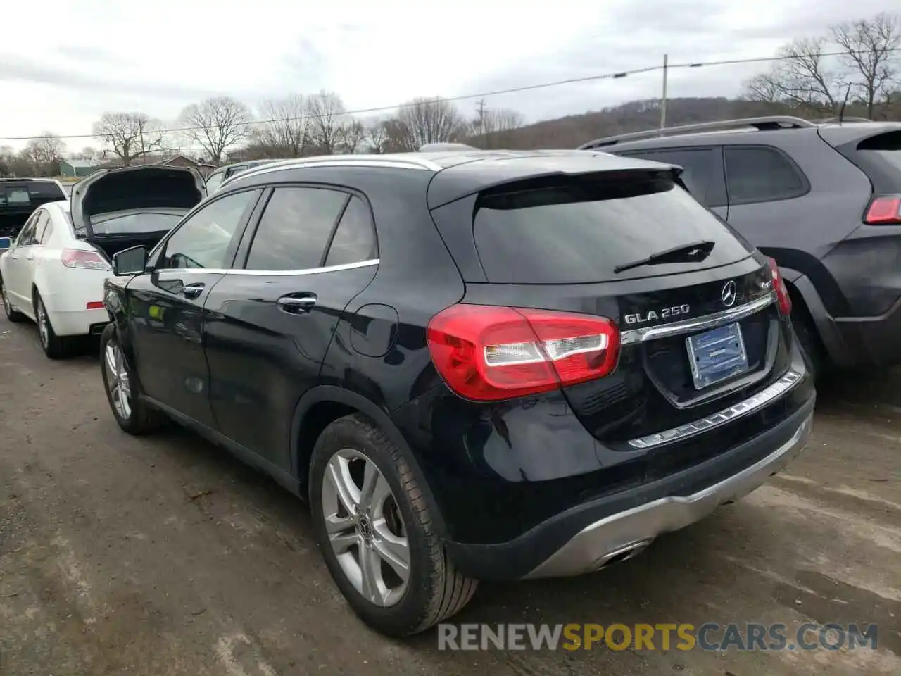 3 Photograph of a damaged car WDCTG4GB4KJ536416 MERCEDES-BENZ GLA-CLASS 2019