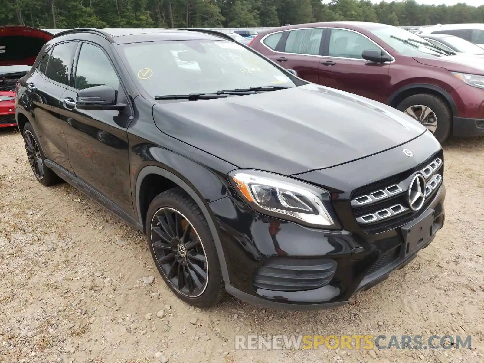 1 Photograph of a damaged car WDCTG4GB5KJ550843 MERCEDES-BENZ GLA-CLASS 2019