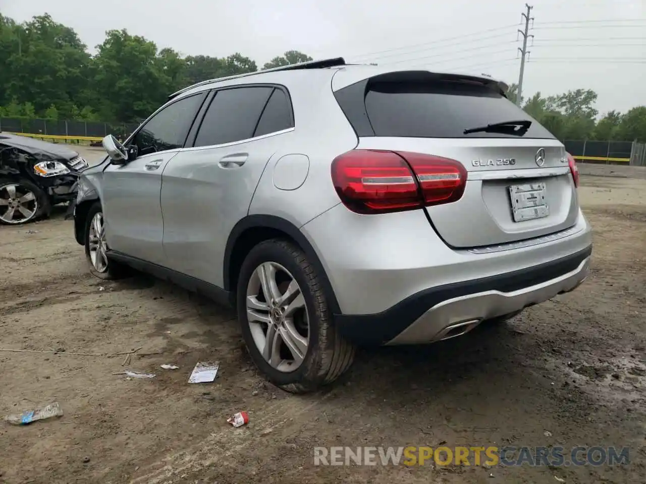 3 Photograph of a damaged car WDCTG4GB5KJ582045 MERCEDES-BENZ GLA-CLASS 2019