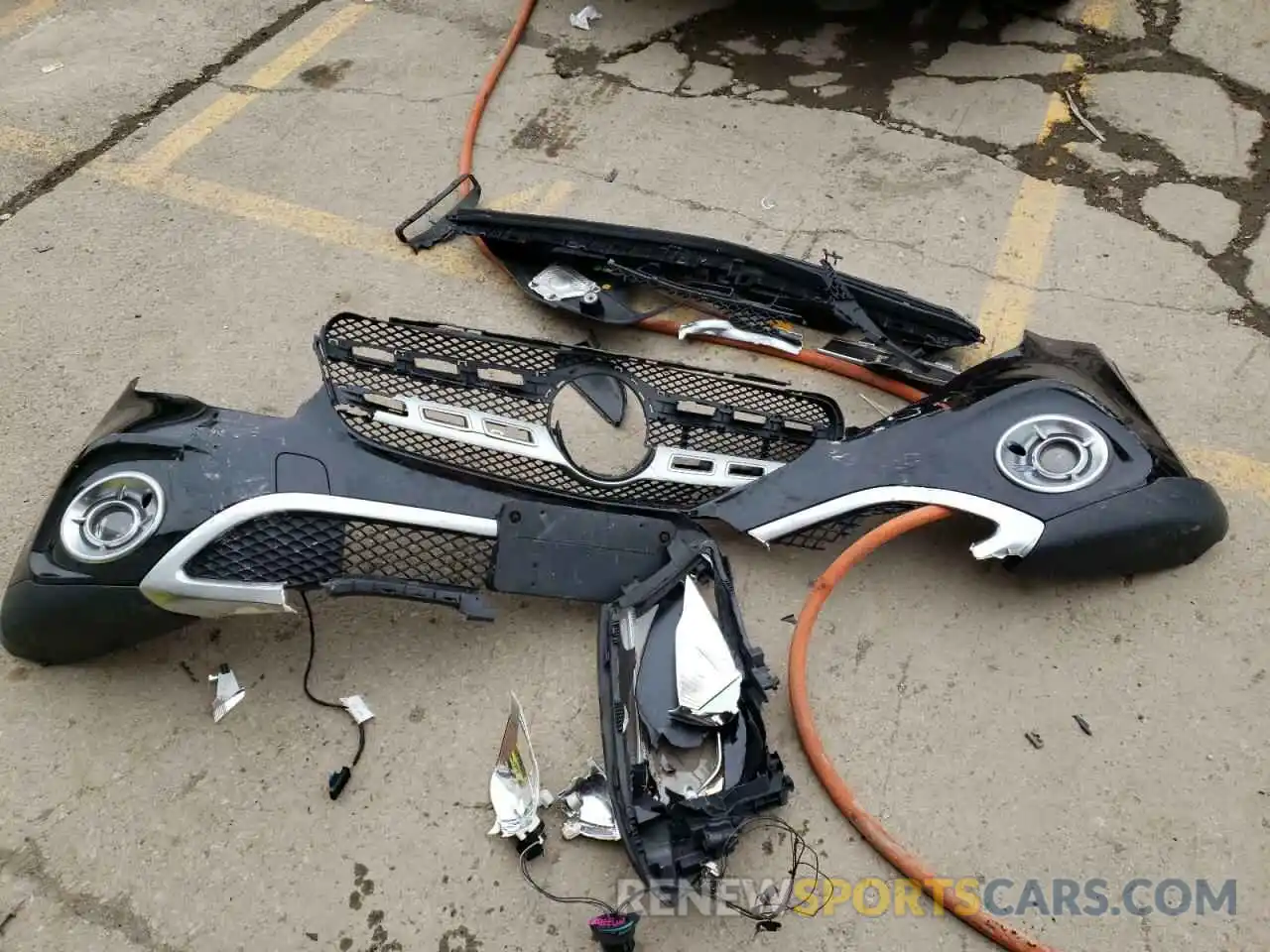 13 Photograph of a damaged car WDCTG4GB5KJ597578 MERCEDES-BENZ GLA-CLASS 2019