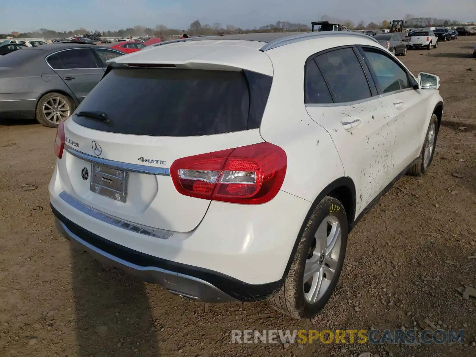 4 Photograph of a damaged car WDCTG4GB5KU017289 MERCEDES-BENZ GLA-CLASS 2019