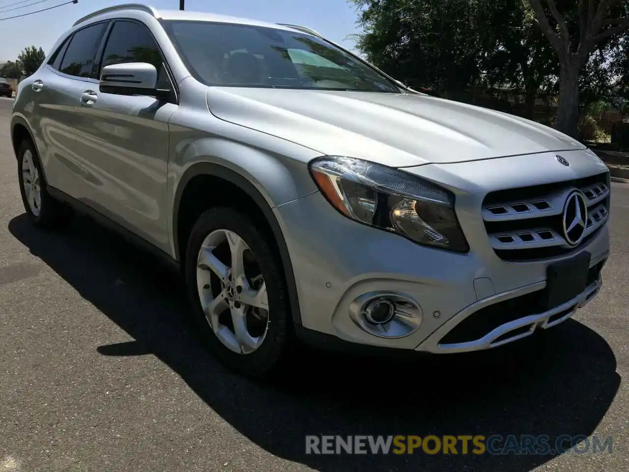 1 Photograph of a damaged car WDCTG4GB5KU020029 MERCEDES-BENZ GLA-CLASS 2019