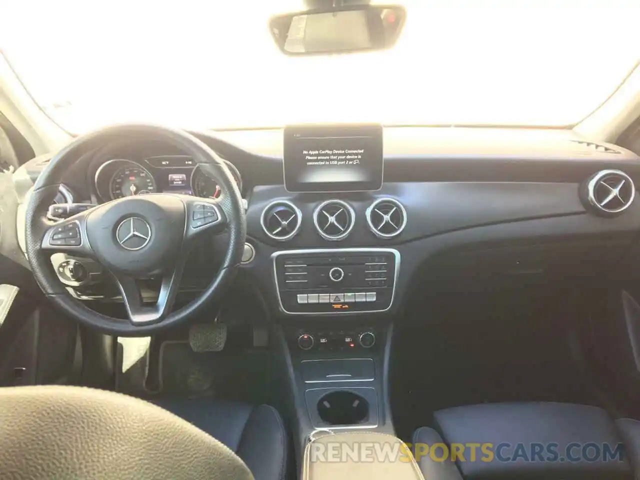 9 Фотография поврежденного автомобиля WDCTG4GB5KU020029 MERCEDES-BENZ GLA-CLASS 2019