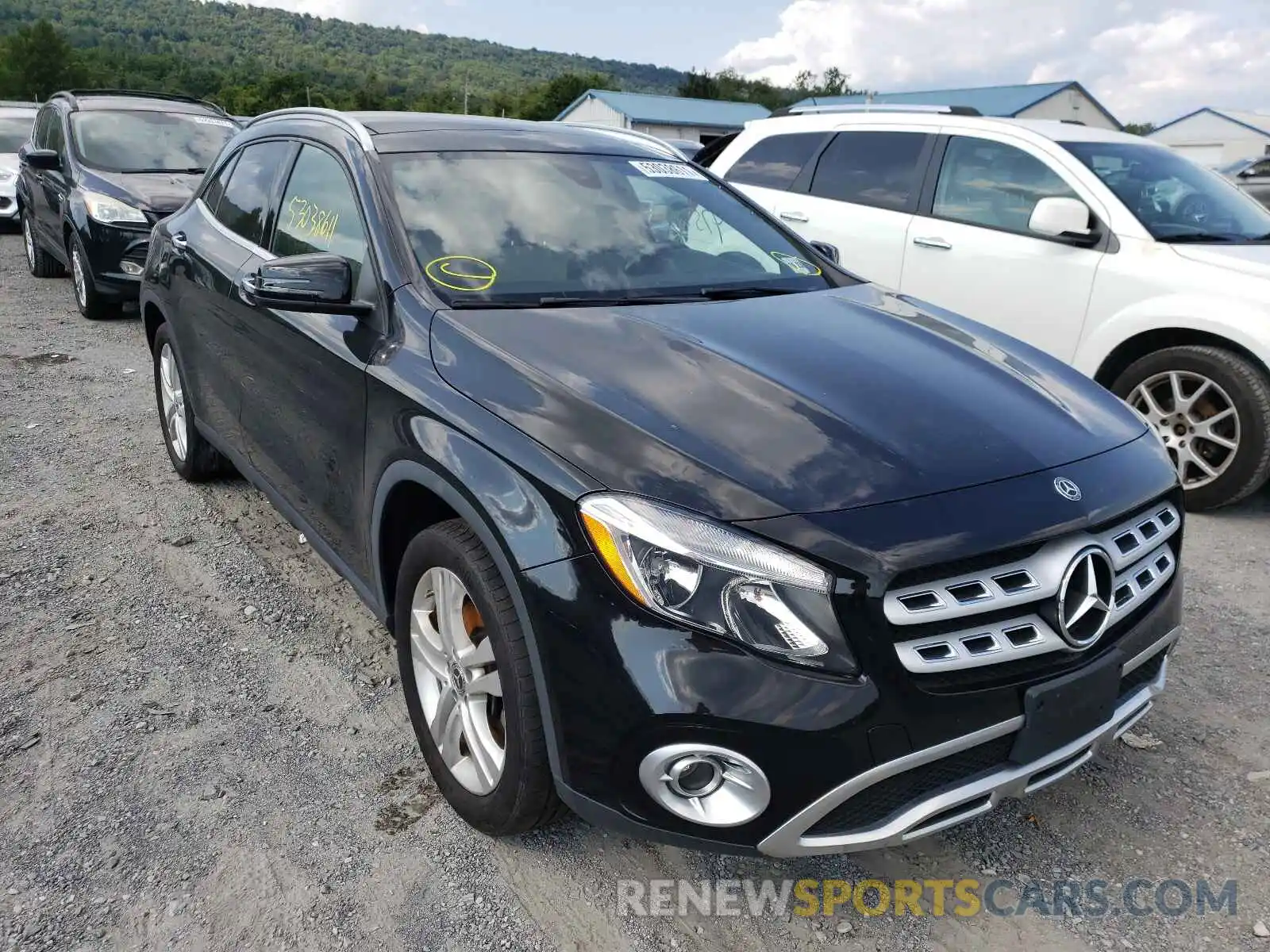 1 Photograph of a damaged car WDCTG4GB6KJ554111 MERCEDES-BENZ GLA-CLASS 2019