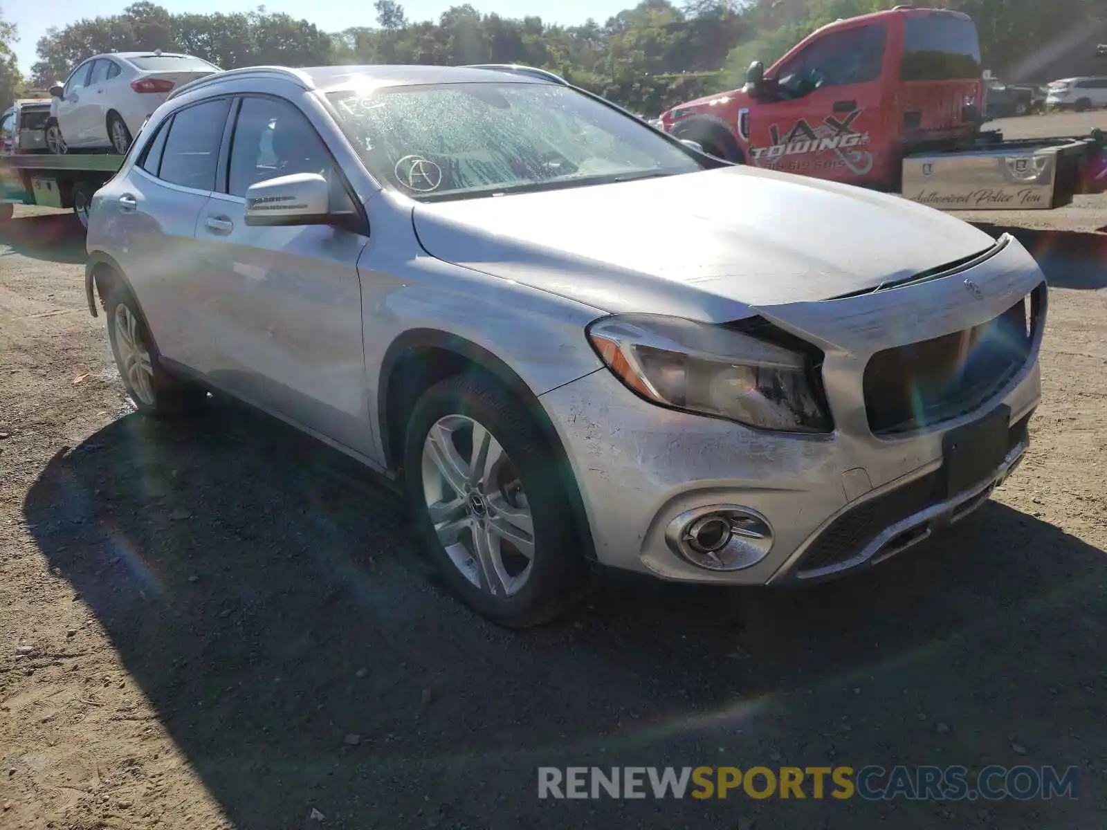 1 Photograph of a damaged car WDCTG4GB6KU018113 MERCEDES-BENZ GLA-CLASS 2019