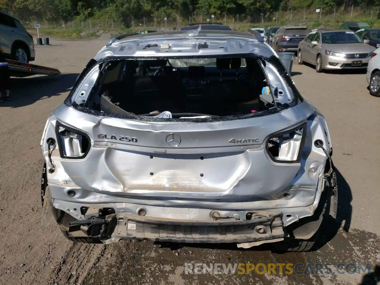 9 Photograph of a damaged car WDCTG4GB6KU018113 MERCEDES-BENZ GLA-CLASS 2019