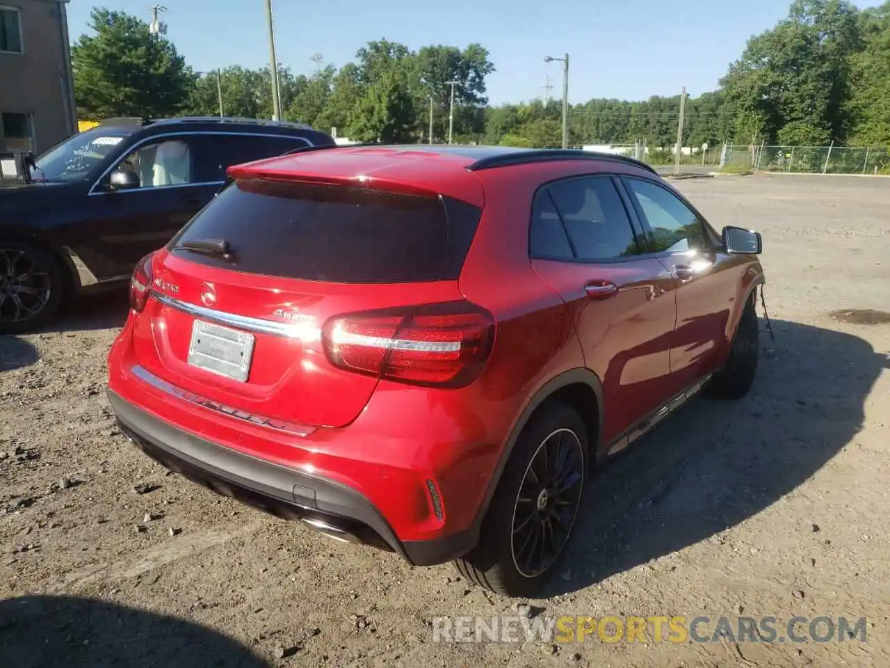 4 Photograph of a damaged car WDCTG4GB6KU019360 MERCEDES-BENZ GLA-CLASS 2019