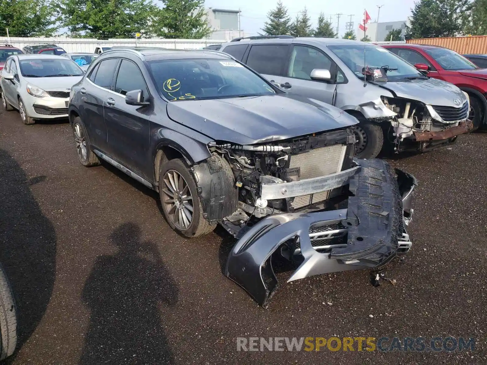 1 Photograph of a damaged car WDCTG4GB7KJ549855 MERCEDES-BENZ GLA-CLASS 2019