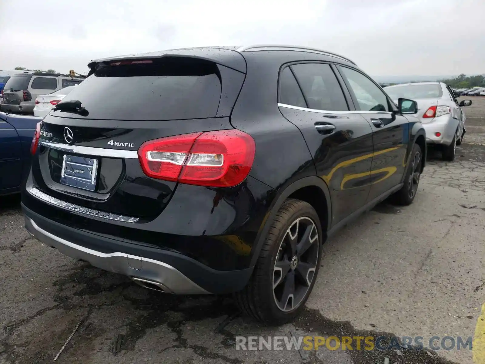 4 Фотография поврежденного автомобиля WDCTG4GB7KU017312 MERCEDES-BENZ GLA-CLASS 2019