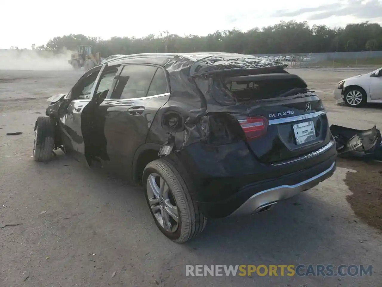 3 Photograph of a damaged car WDCTG4GB7KU019917 MERCEDES-BENZ GLA-CLASS 2019