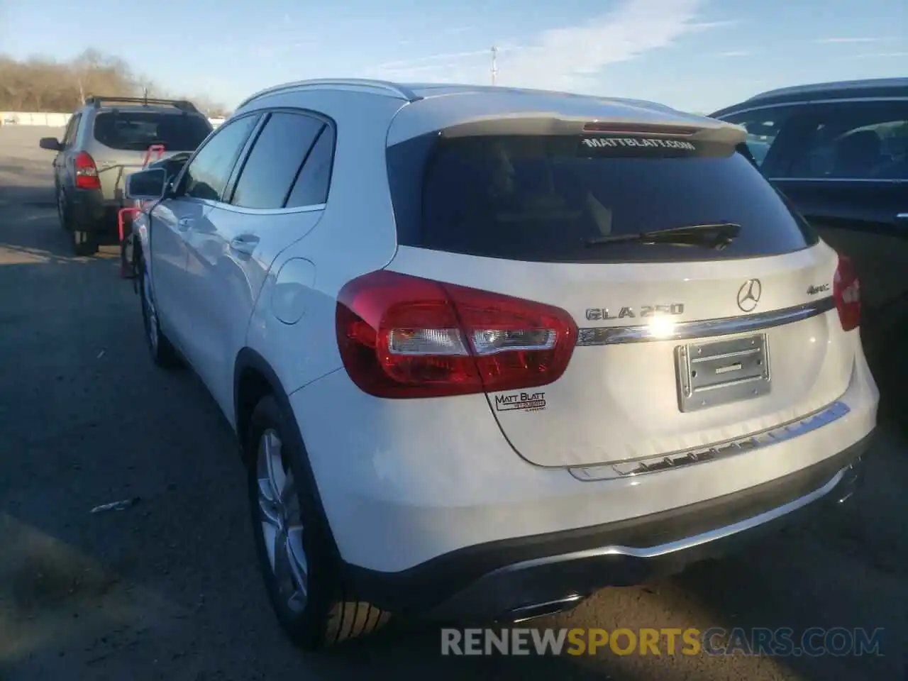 3 Photograph of a damaged car WDCTG4GB8KJ587322 MERCEDES-BENZ GLA-CLASS 2019