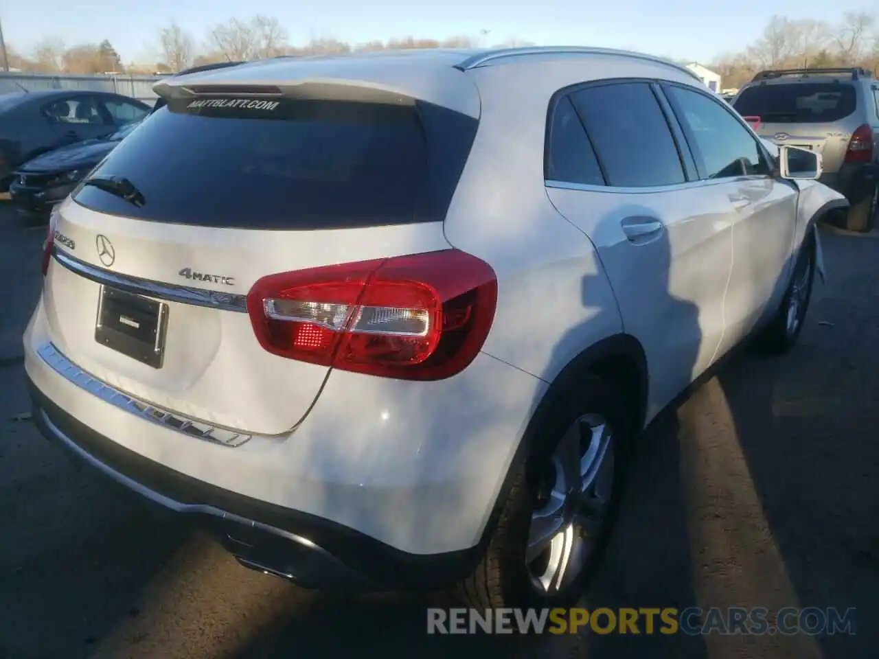 4 Photograph of a damaged car WDCTG4GB8KJ587322 MERCEDES-BENZ GLA-CLASS 2019