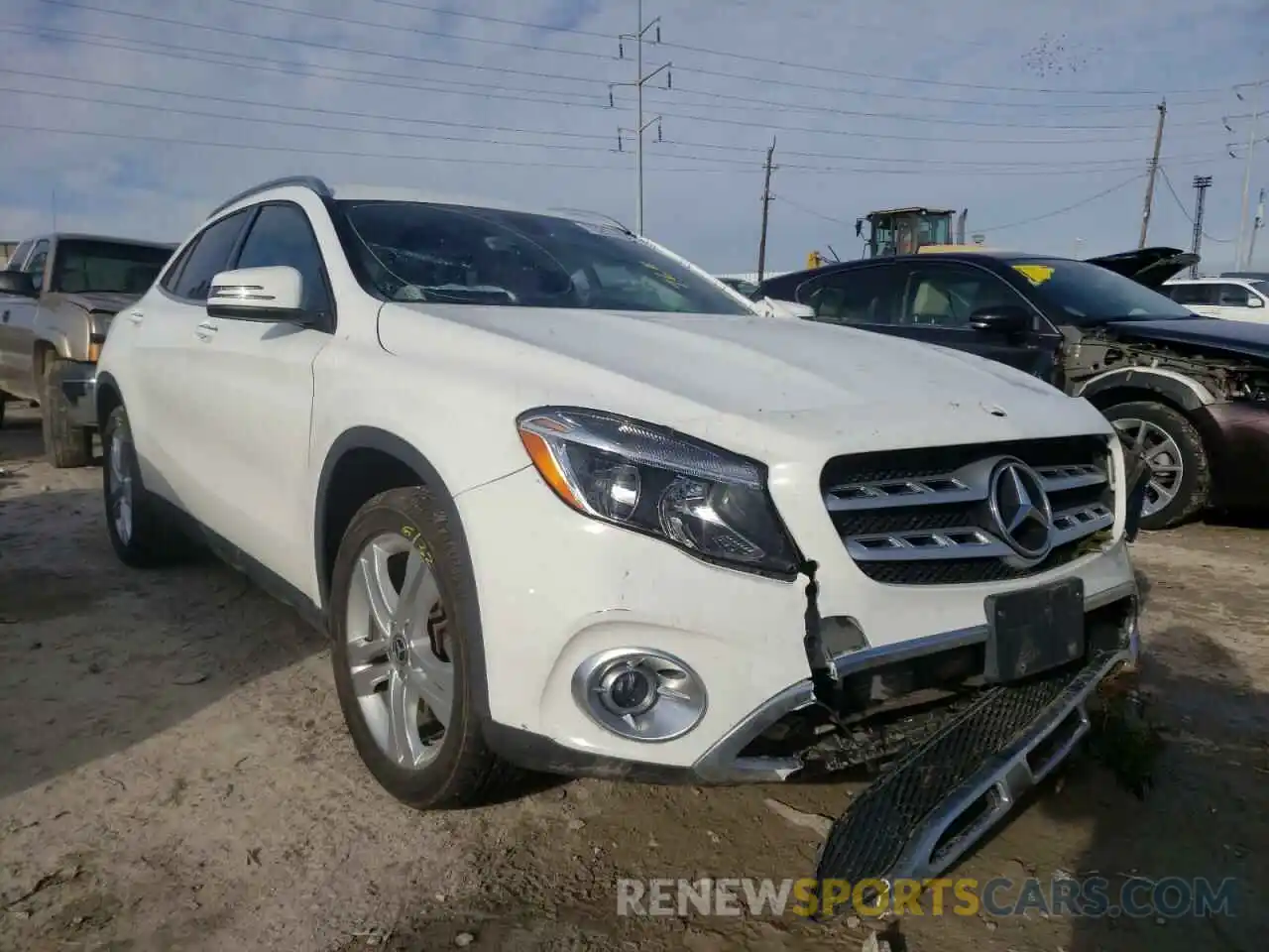 1 Фотография поврежденного автомобиля WDCTG4GB8KJ624563 MERCEDES-BENZ GLA-CLASS 2019