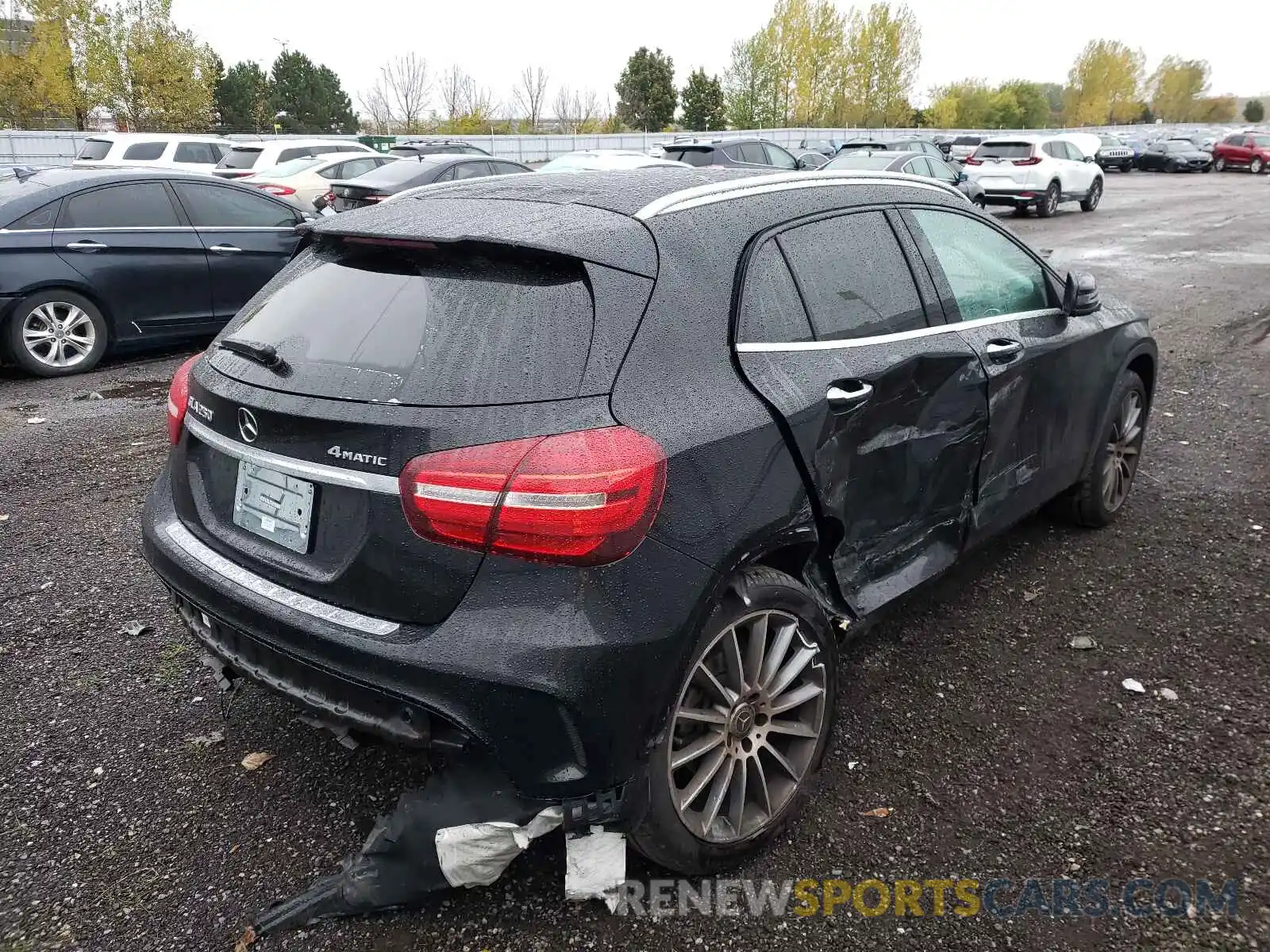 4 Photograph of a damaged car WDCTG4GB8KJ636325 MERCEDES-BENZ GLA-CLASS 2019