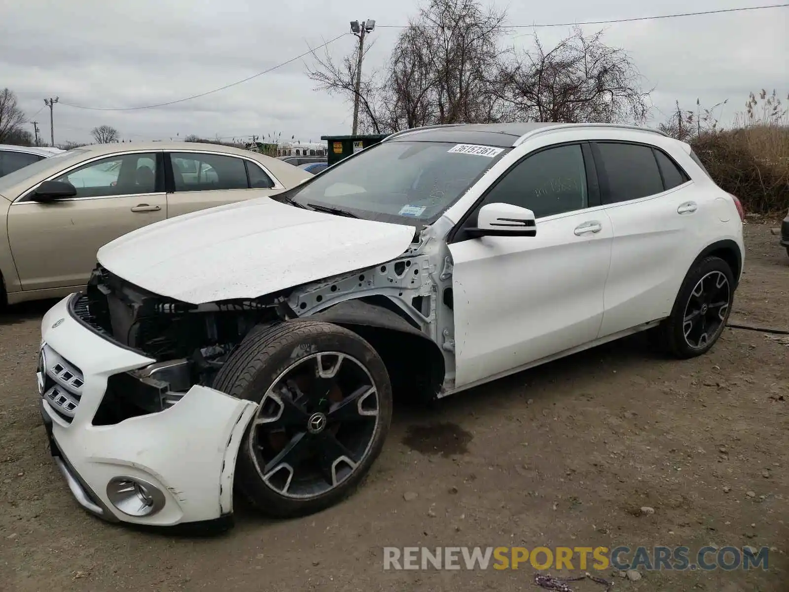 2 Photograph of a damaged car WDCTG4GB9KJ551770 MERCEDES-BENZ GLA-CLASS 2019