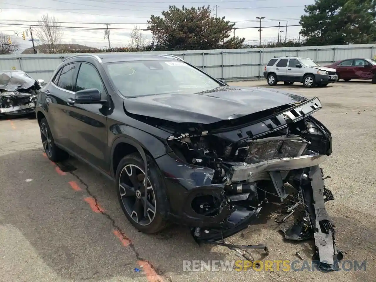 1 Photograph of a damaged car WDCTG4GB9KJ592464 MERCEDES-BENZ GLA-CLASS 2019