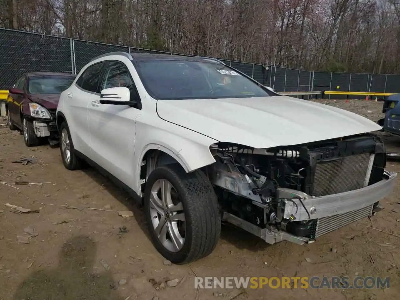 1 Photograph of a damaged car WDCTG4GB9KU007610 MERCEDES-BENZ GLA-CLASS 2019