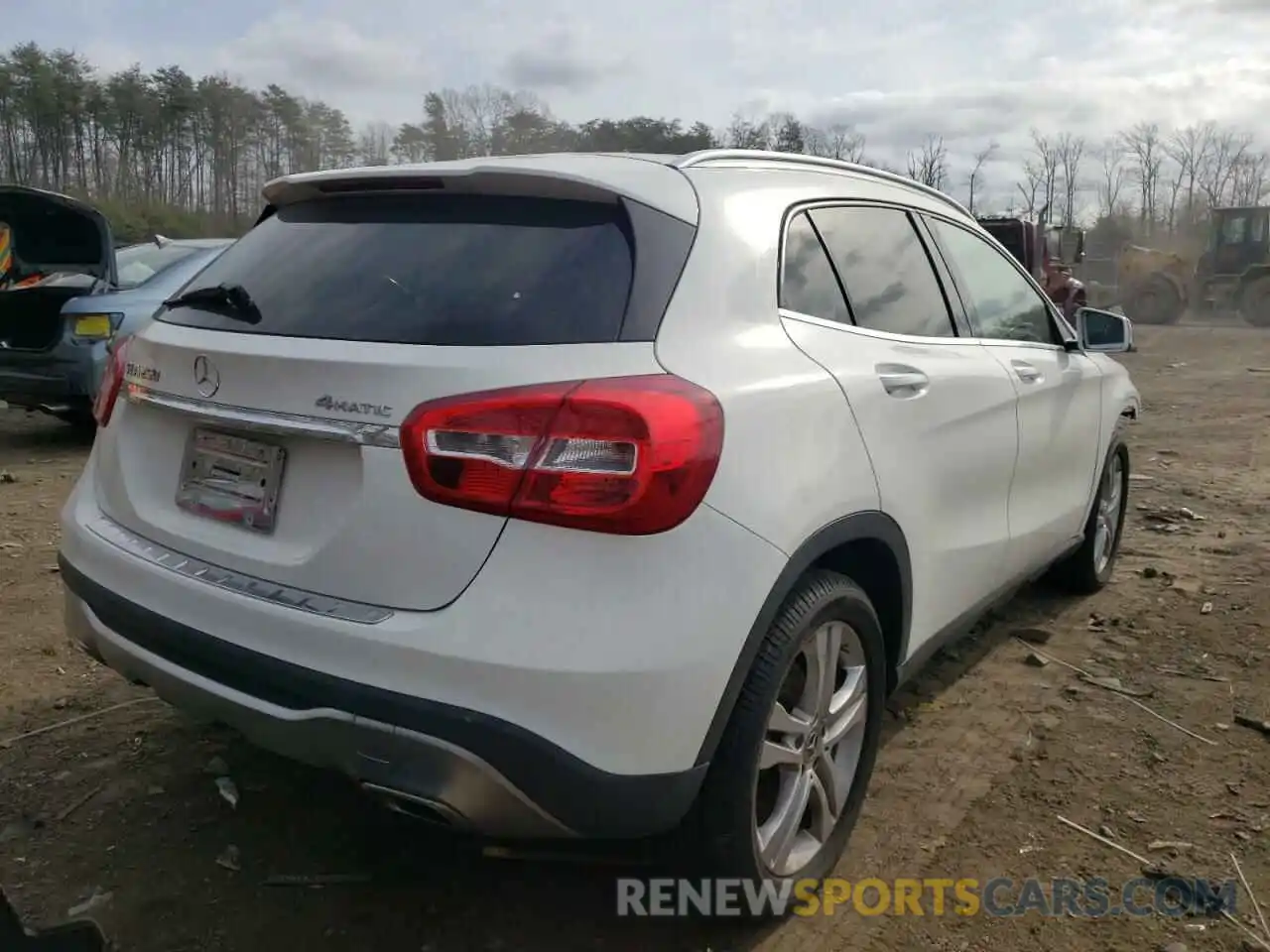 4 Photograph of a damaged car WDCTG4GB9KU007610 MERCEDES-BENZ GLA-CLASS 2019