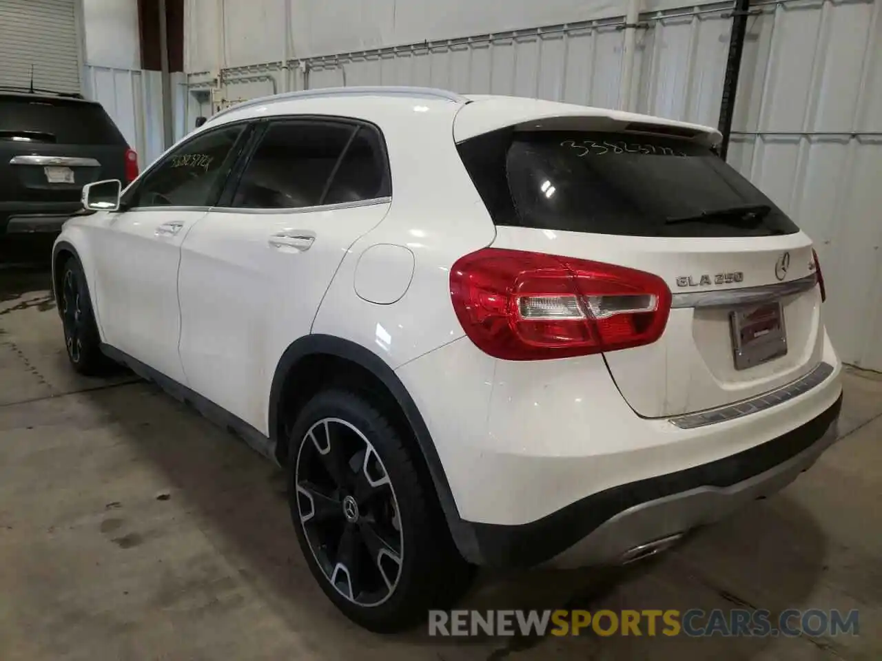 3 Photograph of a damaged car WDCTG4GB9KU009180 MERCEDES-BENZ GLA-CLASS 2019