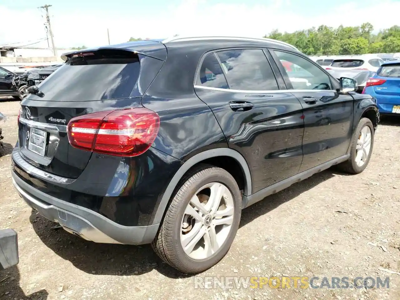 4 Photograph of a damaged car WDCTG4GB9KU017800 MERCEDES-BENZ GLA-CLASS 2019