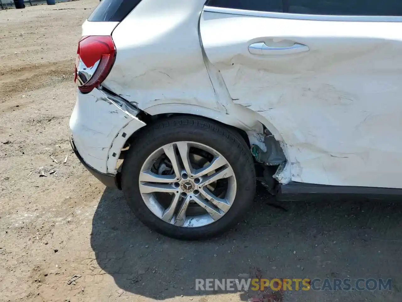 9 Photograph of a damaged car WDCTG4GBXKJ596538 MERCEDES-BENZ GLA-CLASS 2019