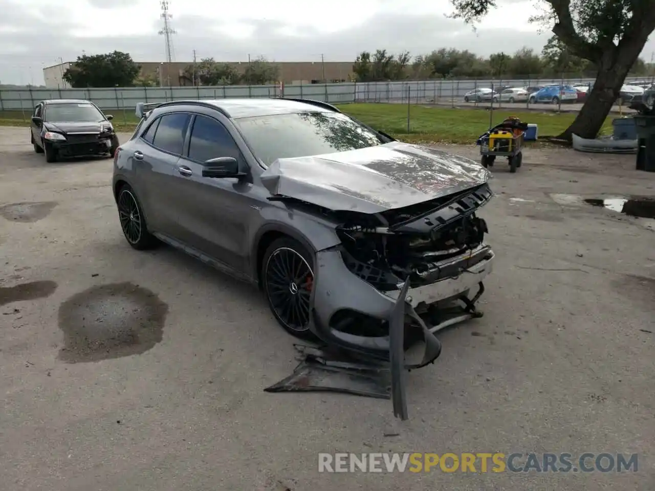 1 Photograph of a damaged car WDDTG5CB6KJ536098 MERCEDES-BENZ GLA-CLASS 2019