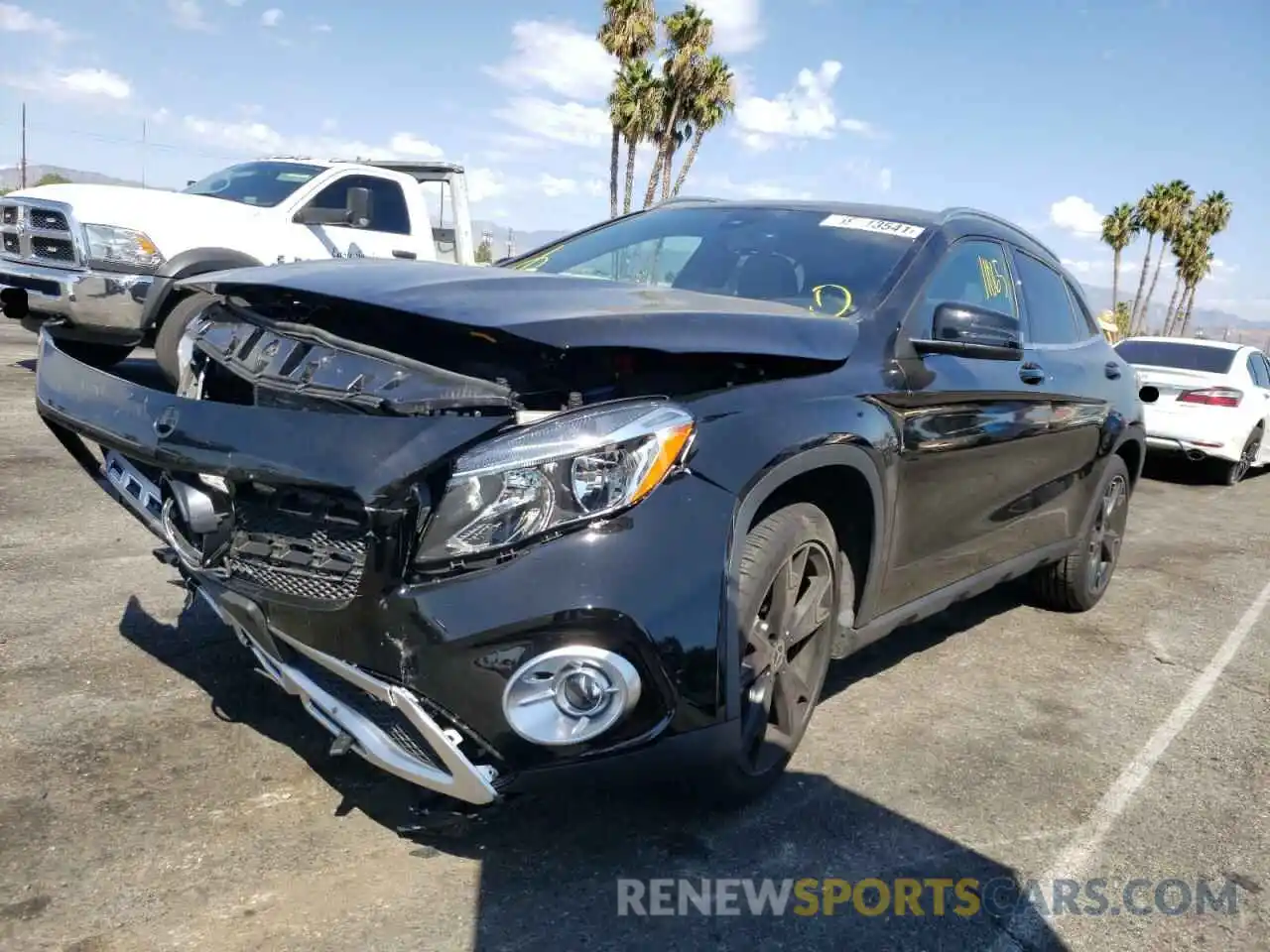 2 Photograph of a damaged car W1NTG4EB0LU029420 MERCEDES-BENZ GLA-CLASS 2020