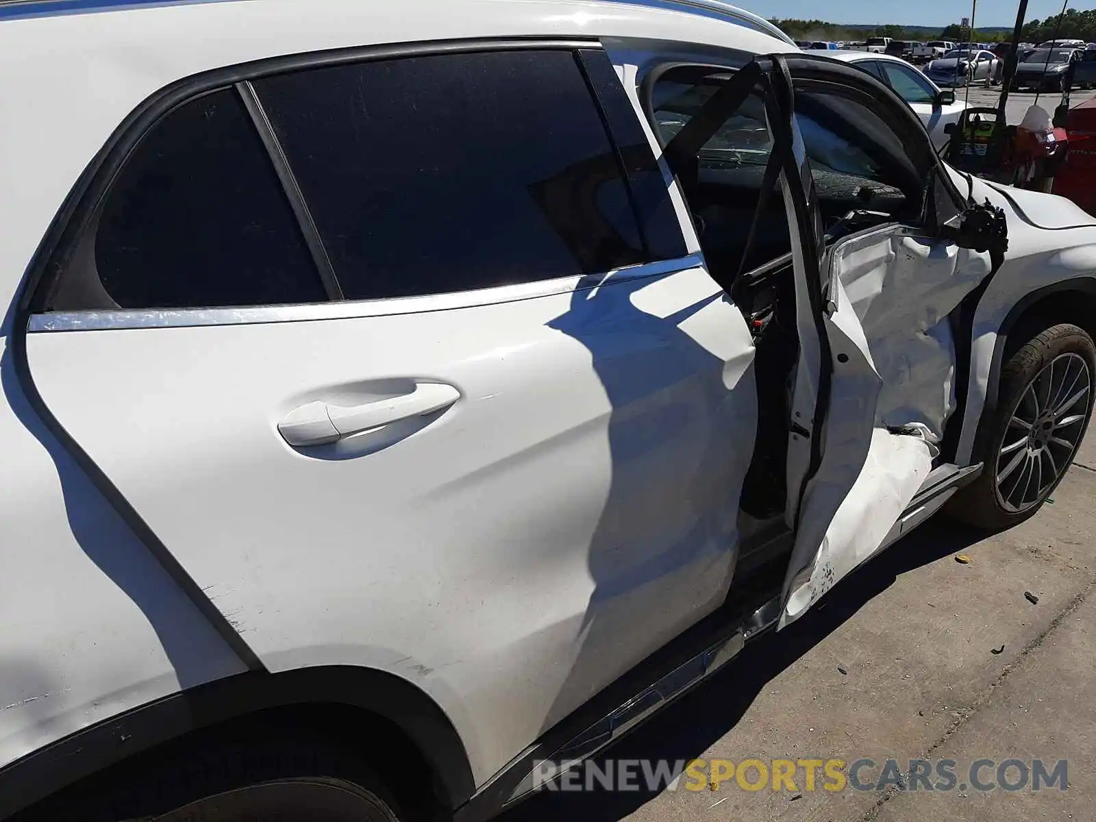 9 Photograph of a damaged car W1NTG4EB1LU028230 MERCEDES-BENZ GLA-CLASS 2020