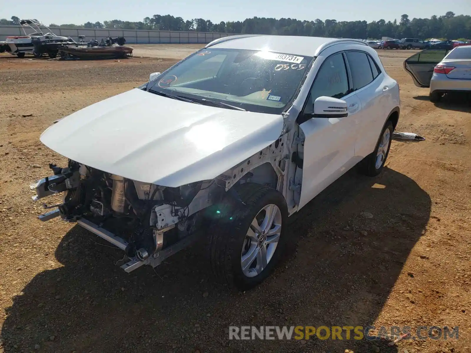 2 Photograph of a damaged car W1NTG4EB4LU040565 MERCEDES-BENZ GLA-CLASS 2020