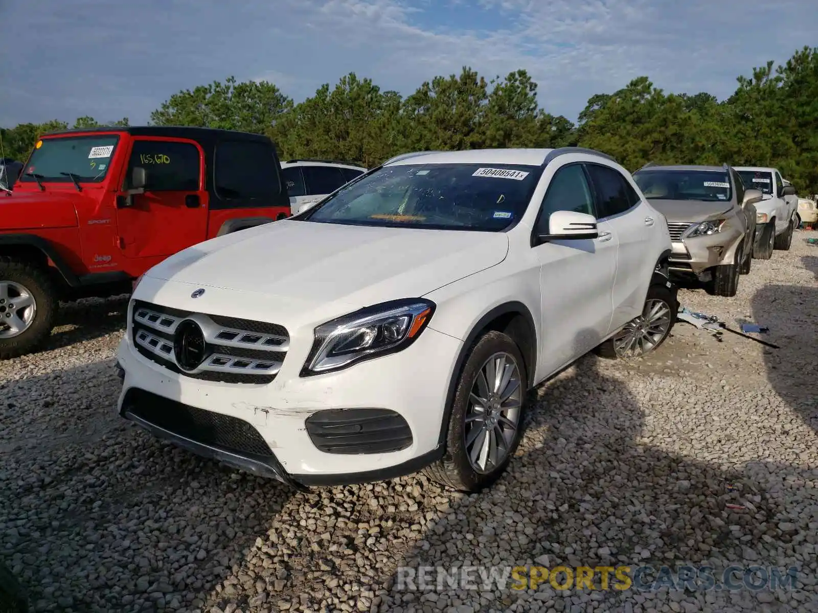 2 Photograph of a damaged car W1NTG4EB6LU029583 MERCEDES-BENZ GLA-CLASS 2020