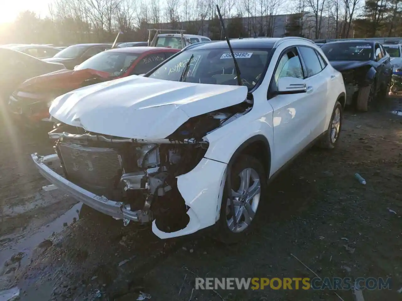 2 Photograph of a damaged car W1NTG4GB0LU030080 MERCEDES-BENZ GLA-CLASS 2020