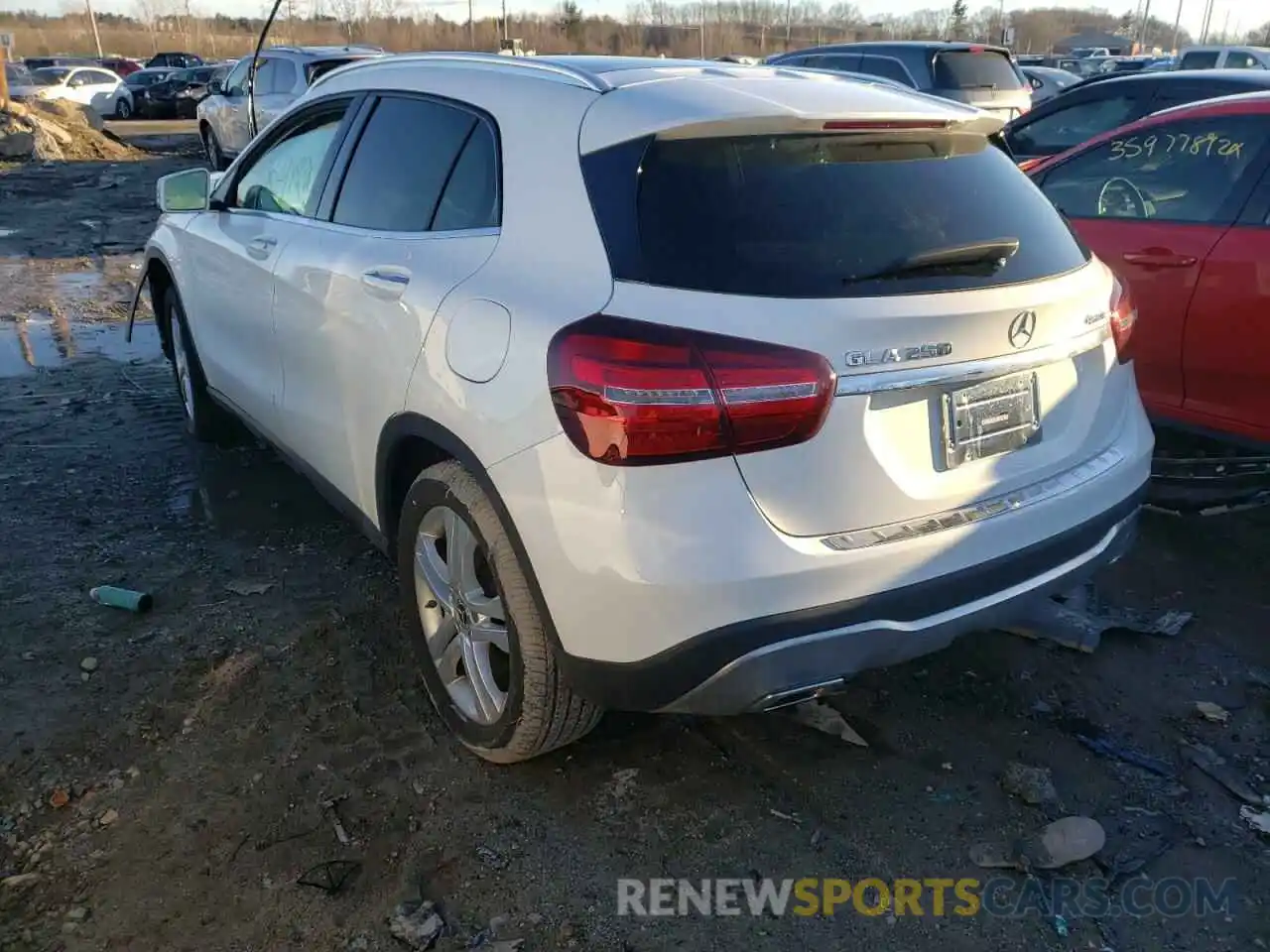 3 Photograph of a damaged car W1NTG4GB0LU030080 MERCEDES-BENZ GLA-CLASS 2020