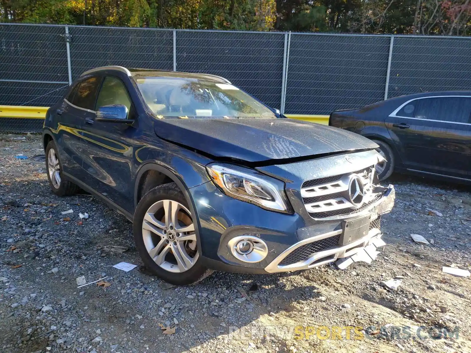 1 Photograph of a damaged car W1NTG4GB2LJ695905 MERCEDES-BENZ GLA-CLASS 2020